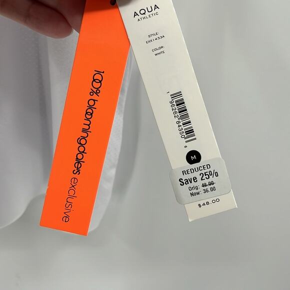 Aqua Athletic Women's Mesh Tank Top - White - Medium - New with tags - Picture 3 of 4